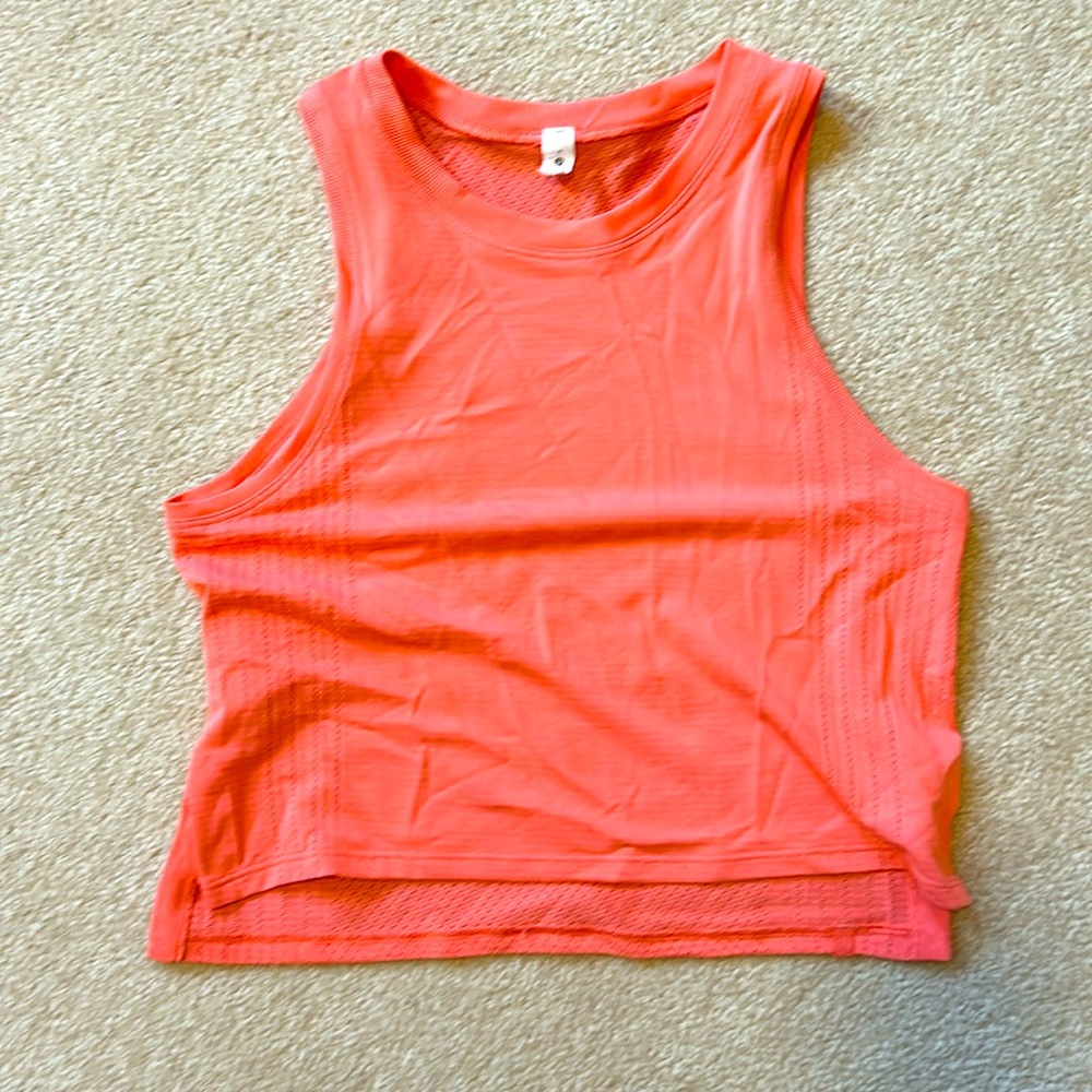 Lululemon Train to Be Tank